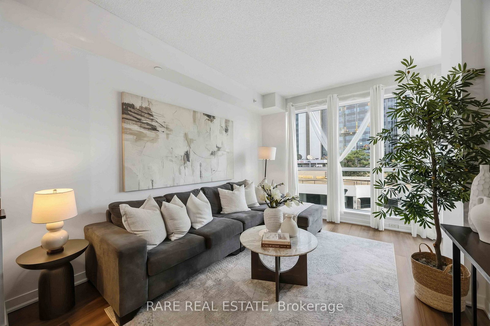 60-berwick-avenue-toronto-toronto-ontario-c13778832
