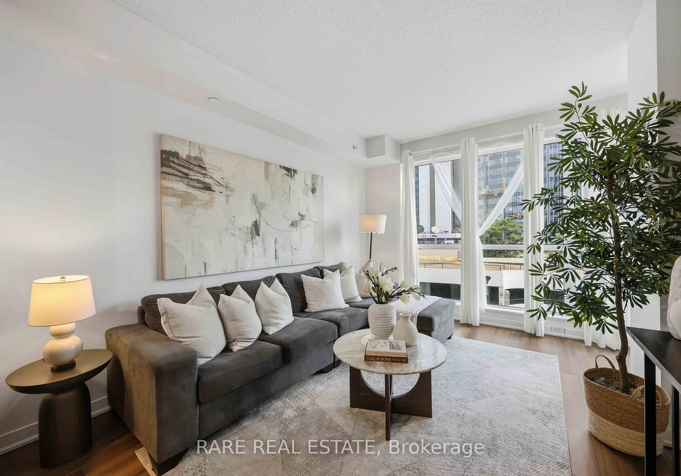 60-berwick-avenue-toronto-toronto-ontario-c13778832