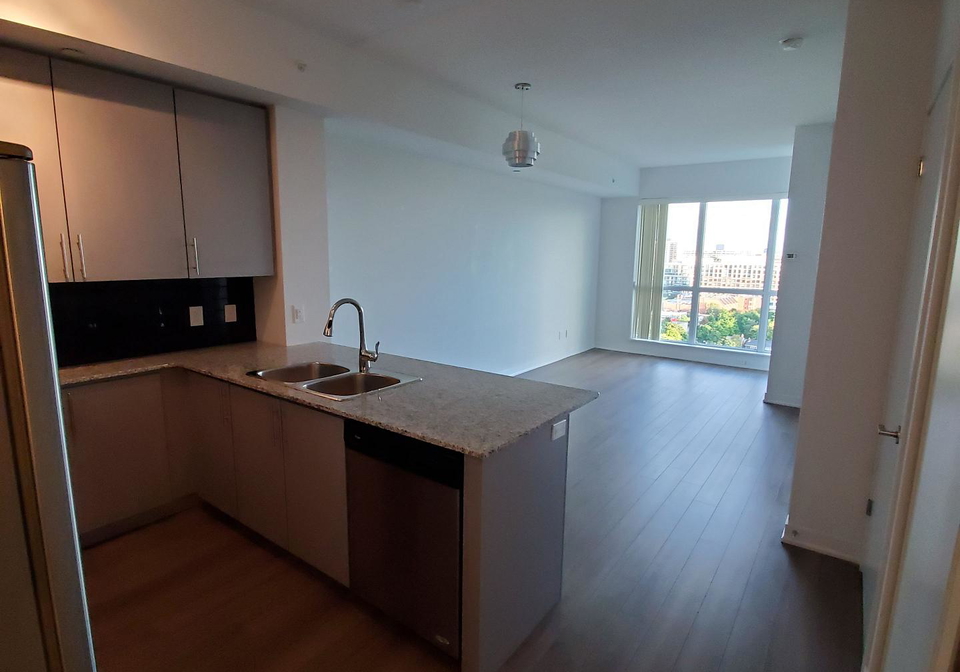 60-berwick-avenue-toronto-toronto-ontario-c13778854