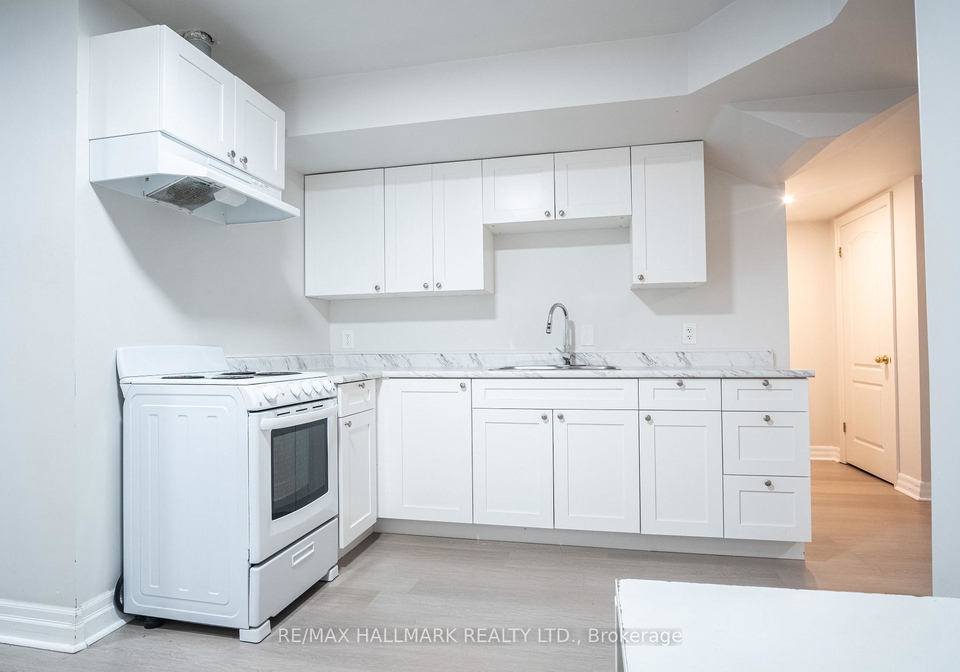 116-regina-avenue-toronto-toronto-ontario-c13779602