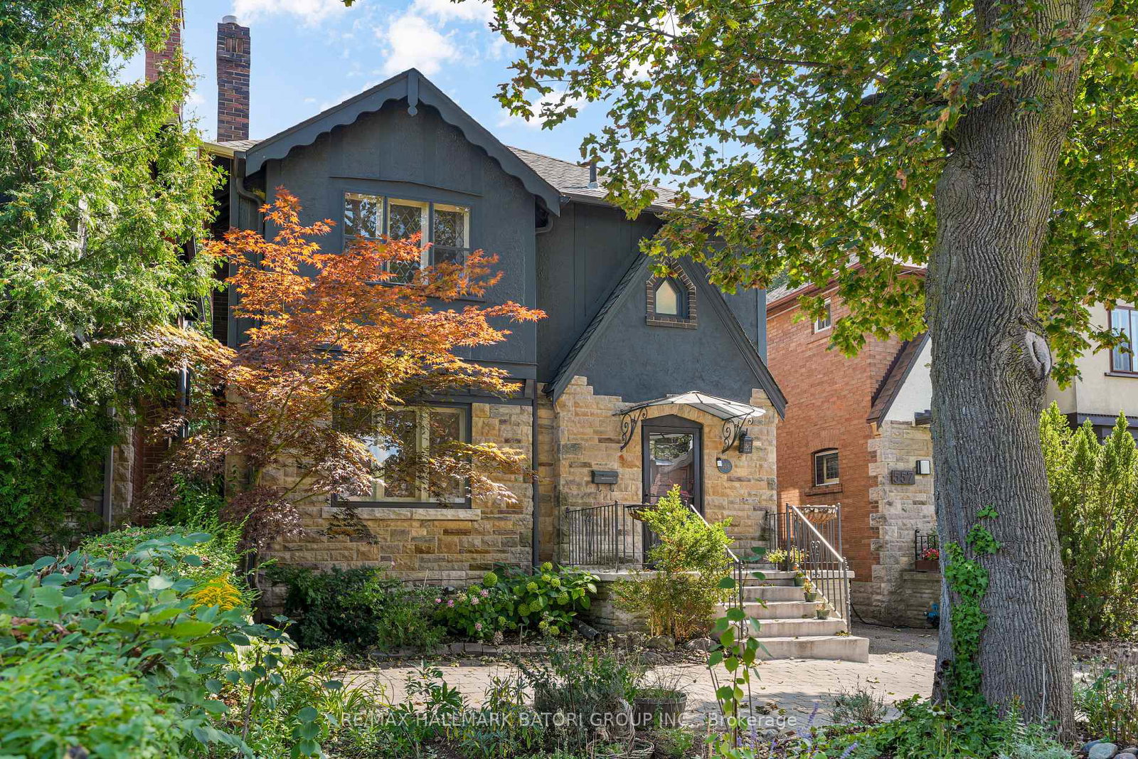 555-castlefield-avenue-toronto-toronto-ontario-c13780142