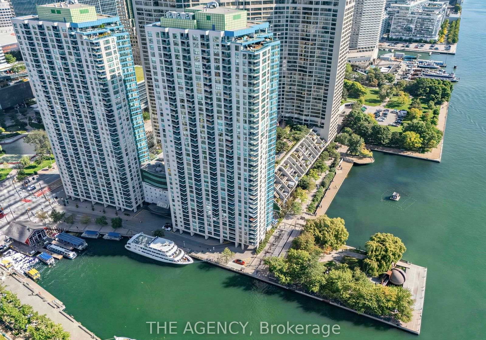99-harbour-square-toronto-toronto-ontario-c13780782