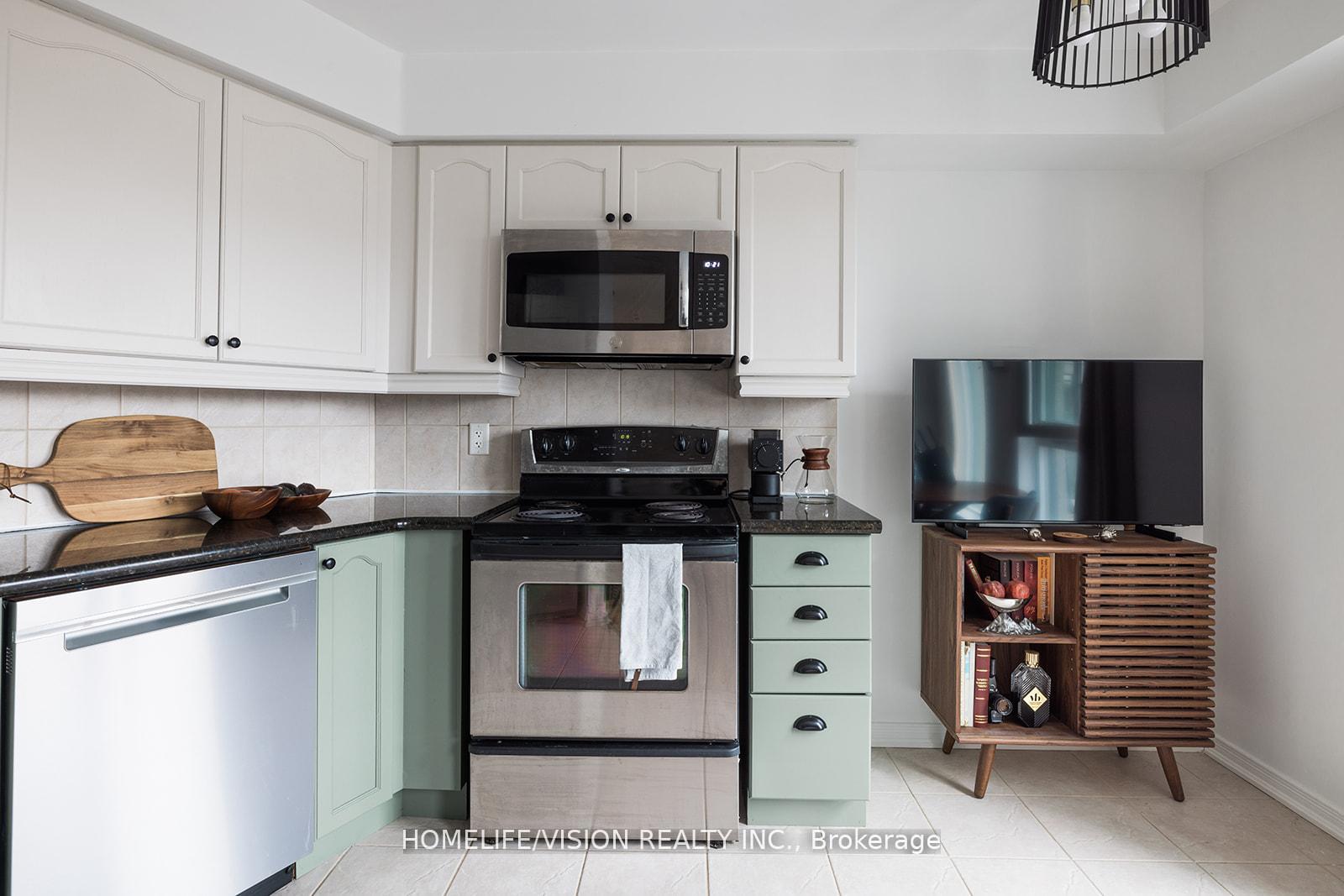 18-valley-woods-road-toronto-north-york-ontario-c13781020