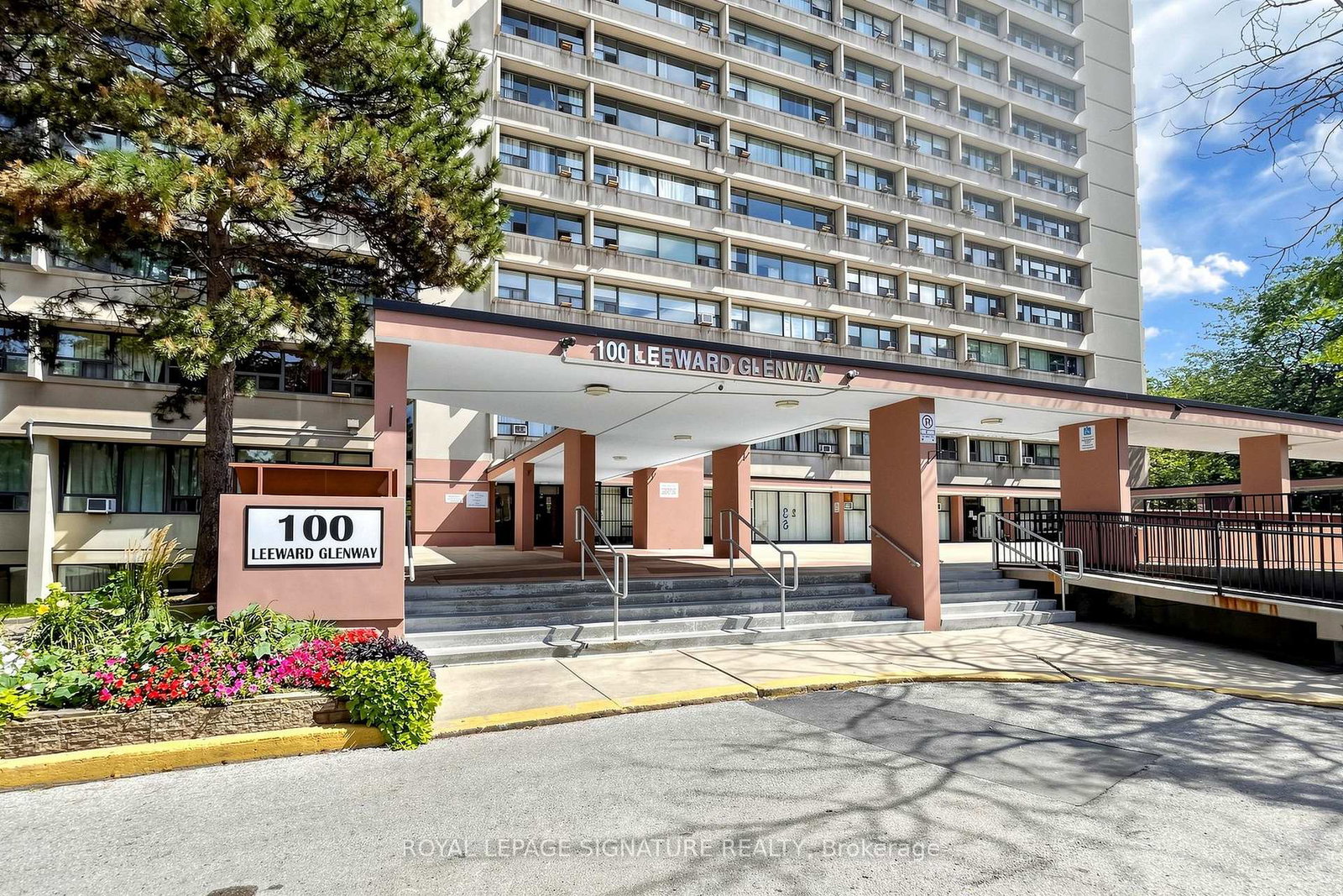 100-leeward-glenway-toronto-east-york-ontario-c13781638