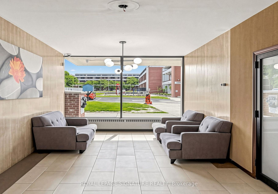 100-leeward-glenway-toronto-east-york-ontario-c13781638