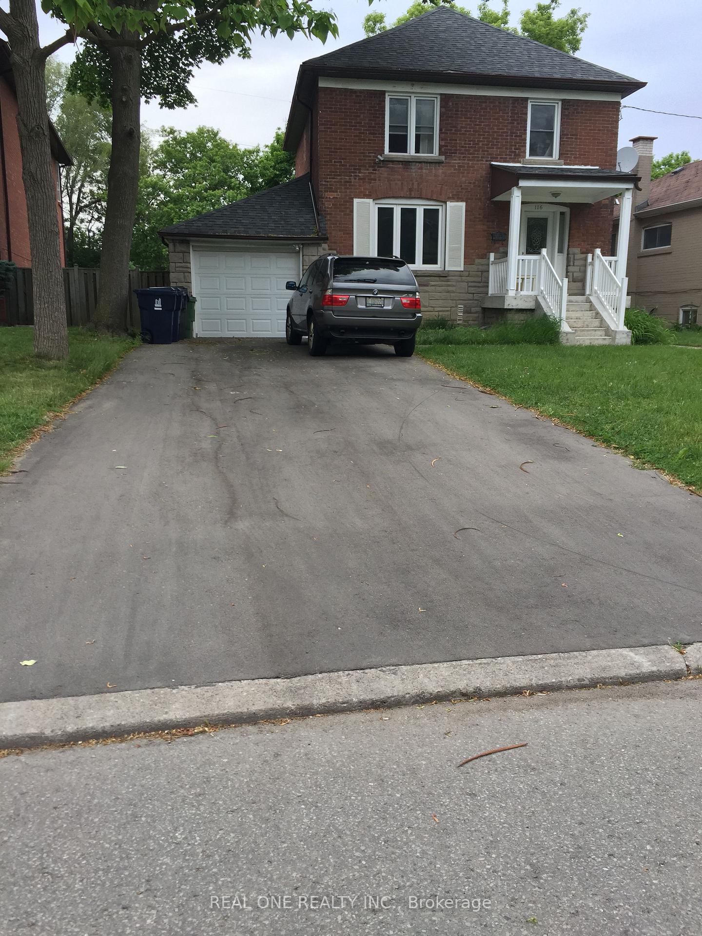 116-pemberton-avenue-toronto-north-york-ontario-c13782008