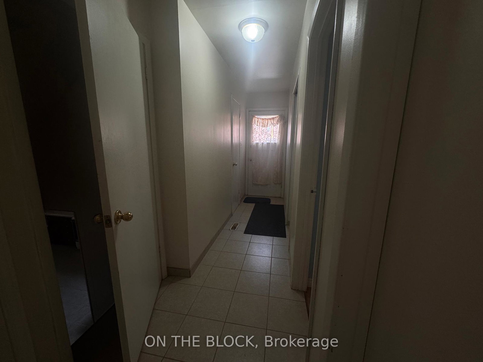 33-harrington-crescent-toronto-north-york-ontario-c13782048