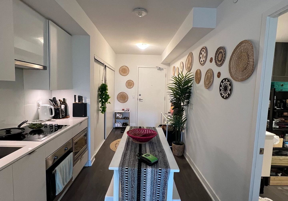 99-broadway-avenue-toronto-toronto-ontario-c13782180