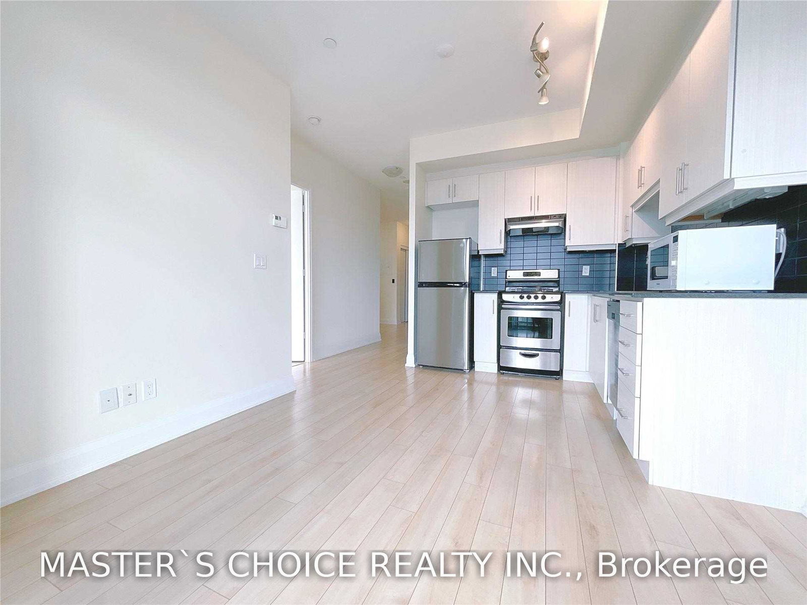 68-canterbury-place-toronto-toronto-ontario-c13782294