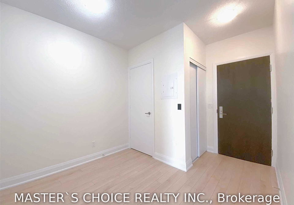 68-canterbury-place-toronto-toronto-ontario-c13782294