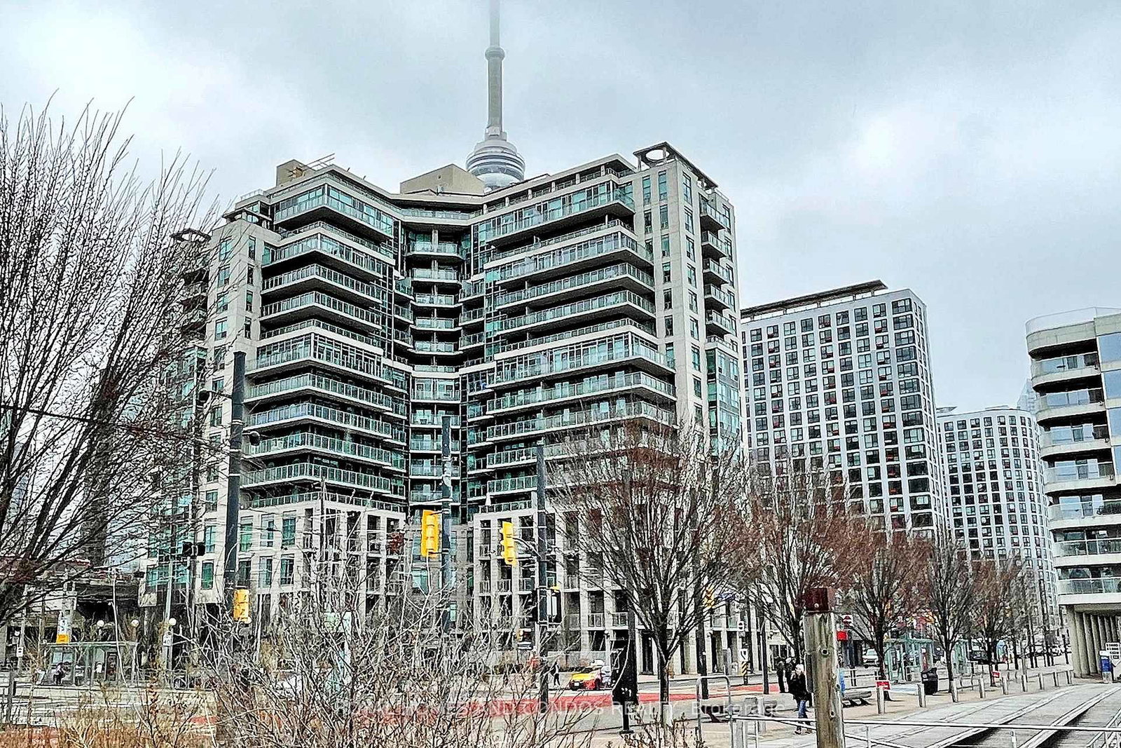 410-queens-quay-w-toronto-toronto-ontario-c13782768