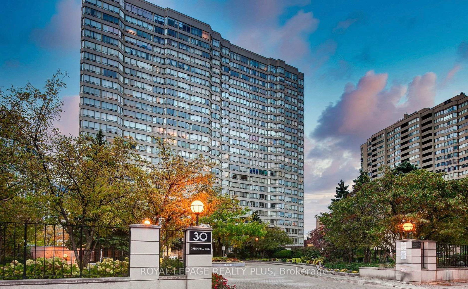 30-greenfield-avenue-toronto-north-york-ontario-c13782792