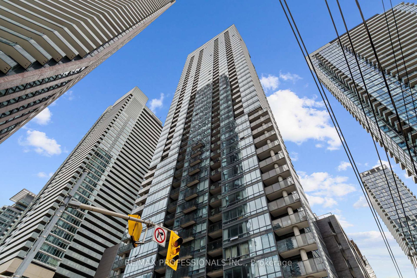 295-adelaide-street-w-toronto-toronto-ontario-c13782906