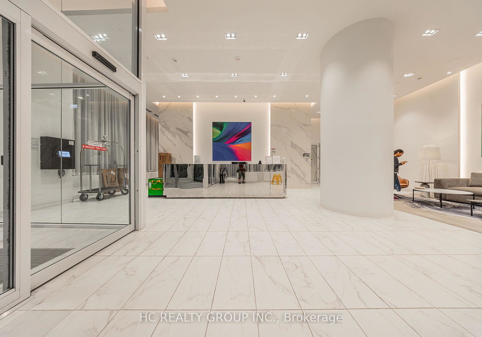 230-simcoe-street-toronto-toronto-ontario-c13782946