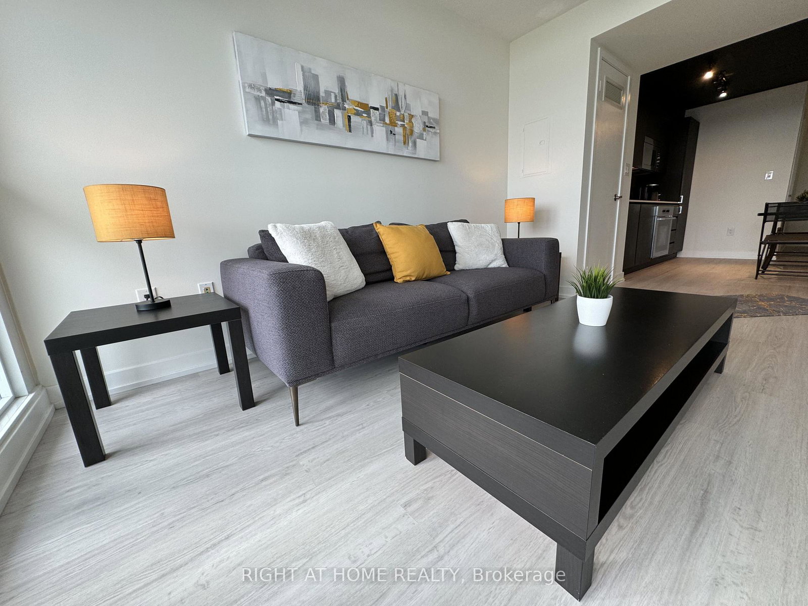 15-iceboat-terrace-toronto-toronto-ontario-c13783376