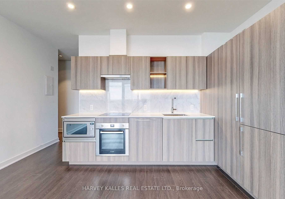 17-bathurst-street-toronto-toronto-ontario-c13783432