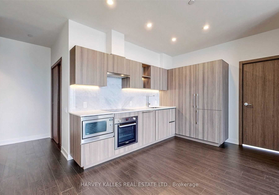 17-bathurst-street-toronto-toronto-ontario-c13783432