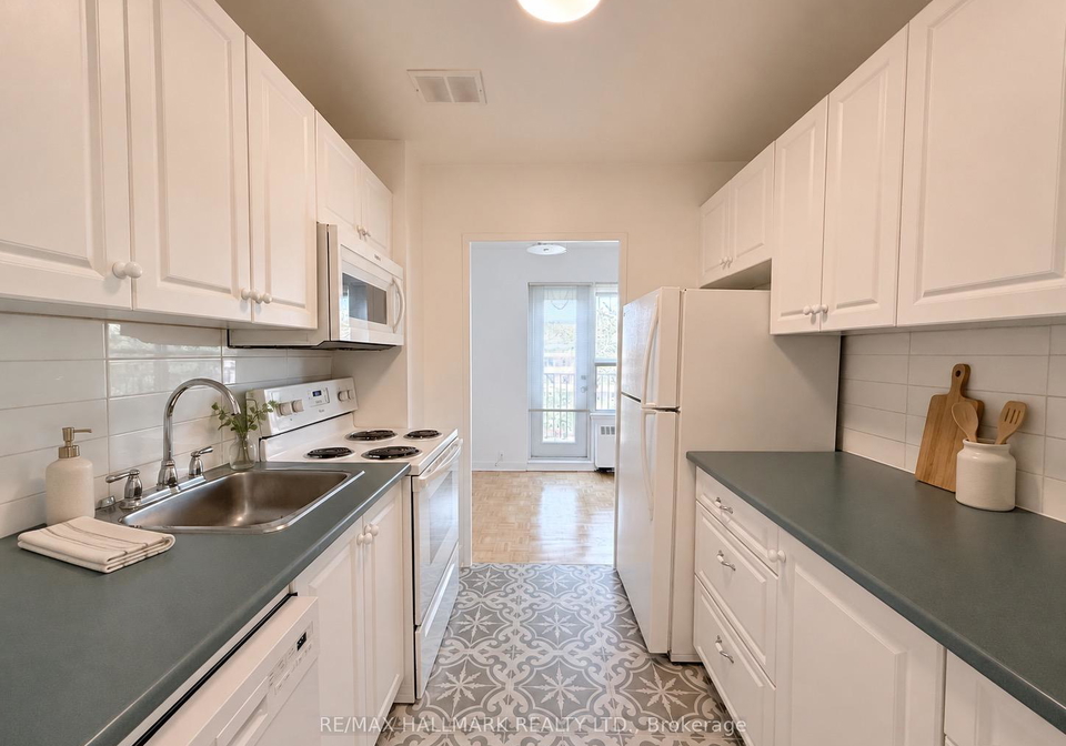 30-upper-canada-drive-toronto-north-york-ontario-c13783728