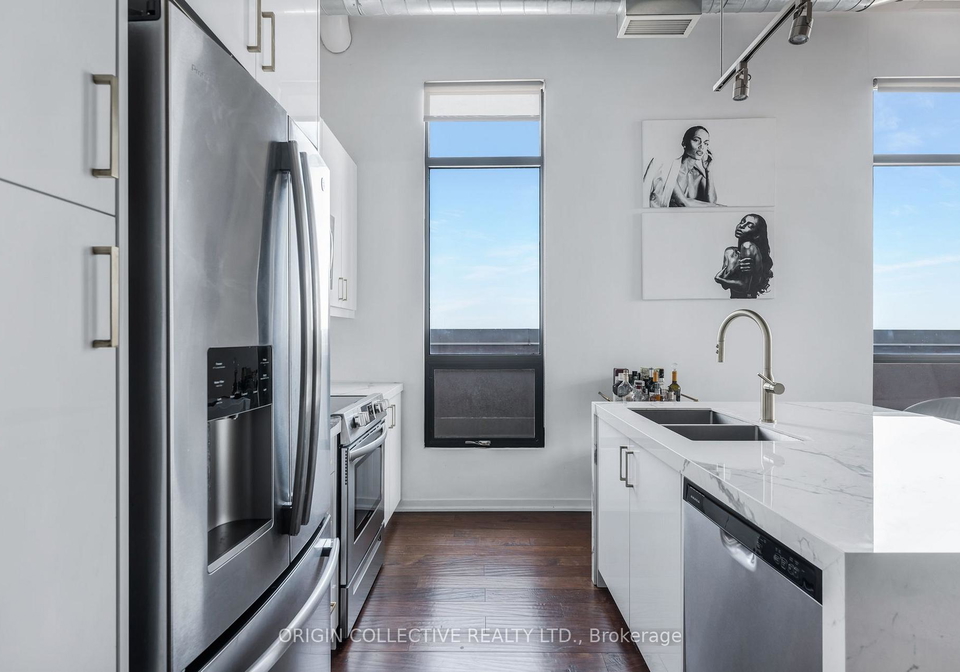 736-dundas-street-e-toronto-toronto-ontario-c13784066