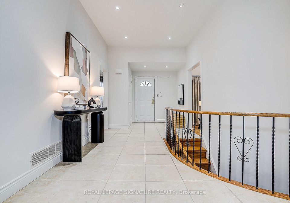 46-caravan-drive-toronto-north-york-ontario-c13784104