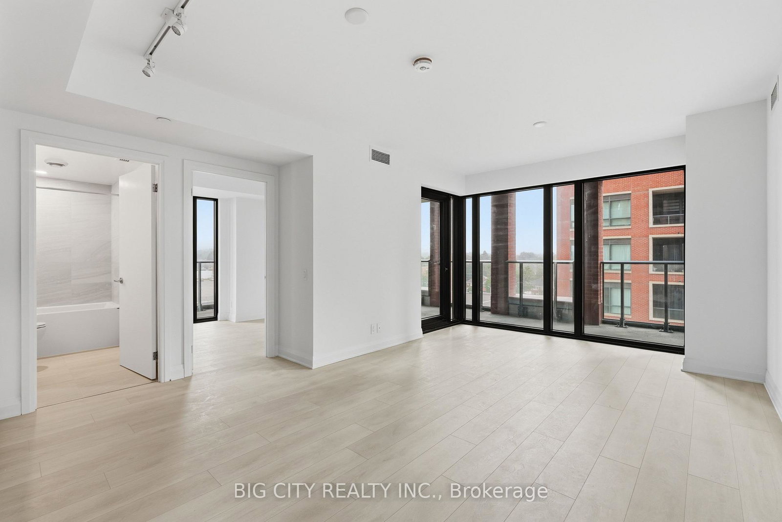 25-frederick-todd-way-toronto-east-york-ontario-c13784188