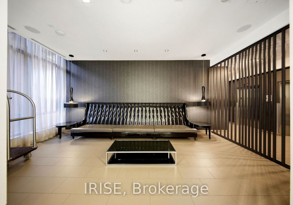 560-front-street-w-toronto-toronto-ontario-c13784252