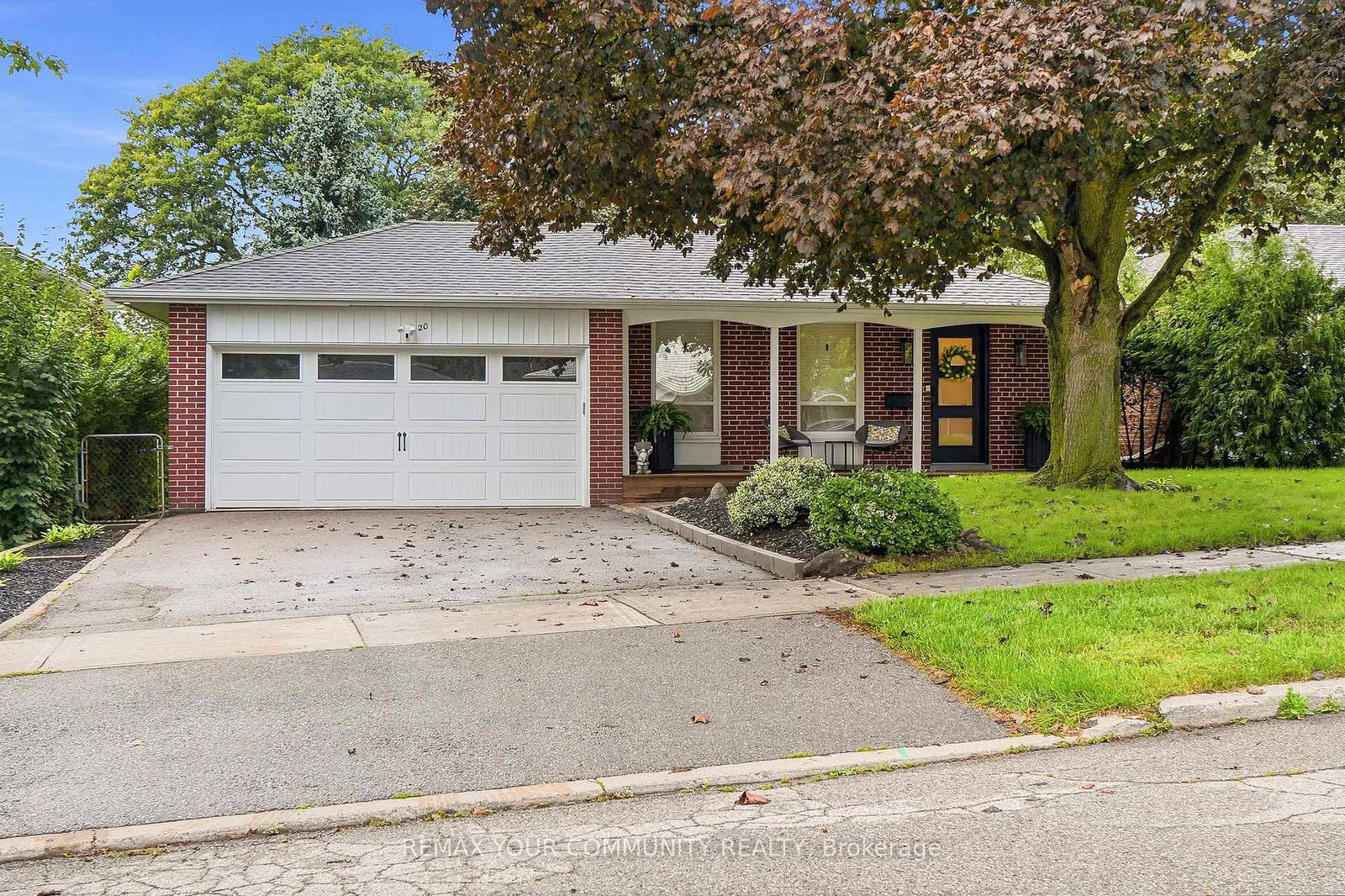 20-ringwood-crescent-toronto-north-york-ontario-c13784346