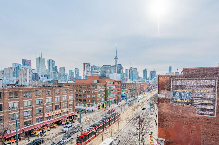 10-willison-square-toronto-toronto-ontario-c13784660
