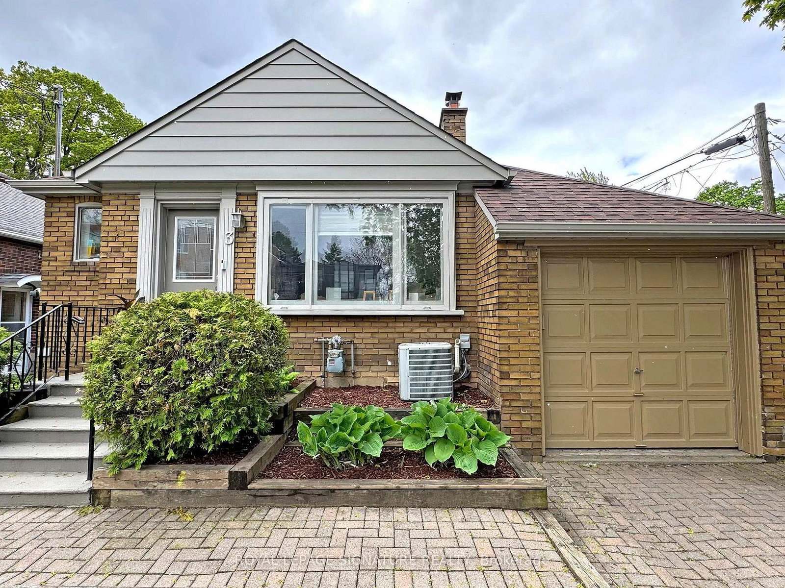3-kenrae-road-toronto-east-york-ontario-c13784874