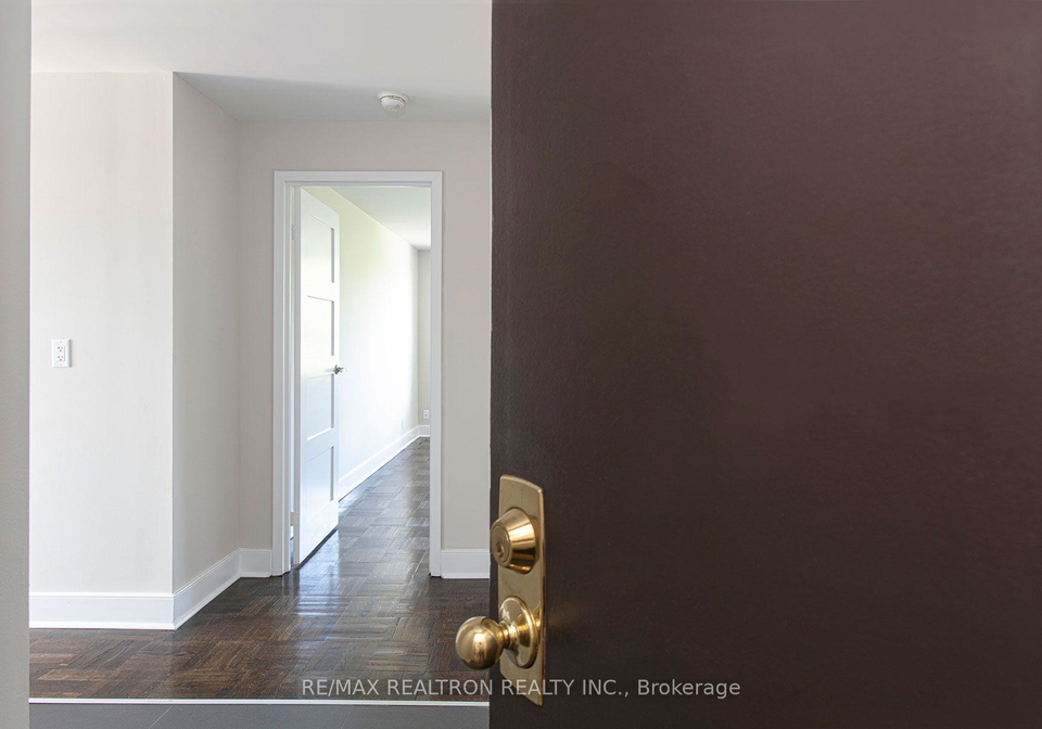 990-avenue-road-toronto-toronto-ontario-c13785018