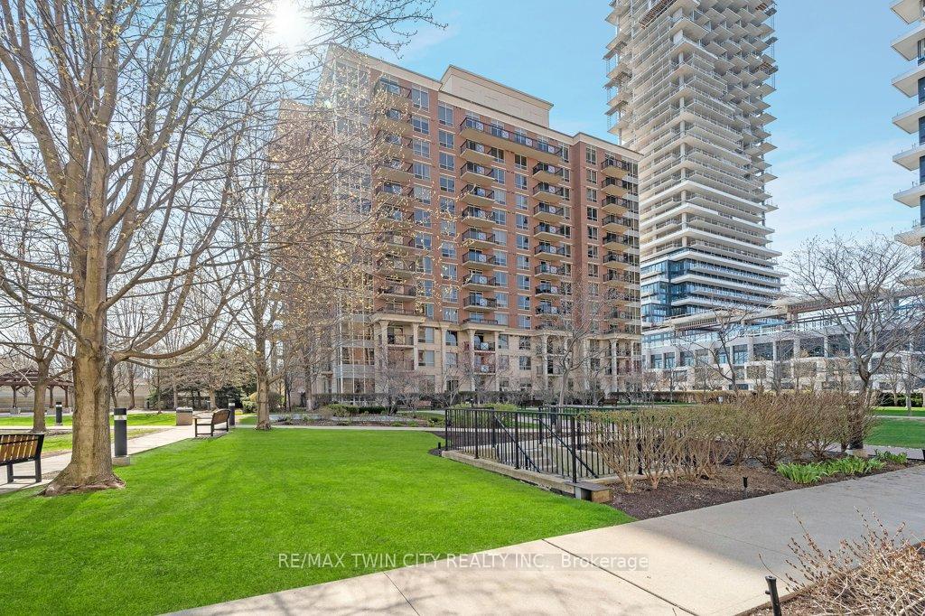 1103-leslie-street-toronto-north-york-ontario-c13785064