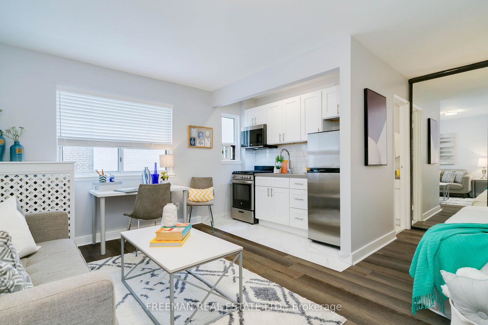 214-wellesley-street-toronto-toronto-ontario-c13785312