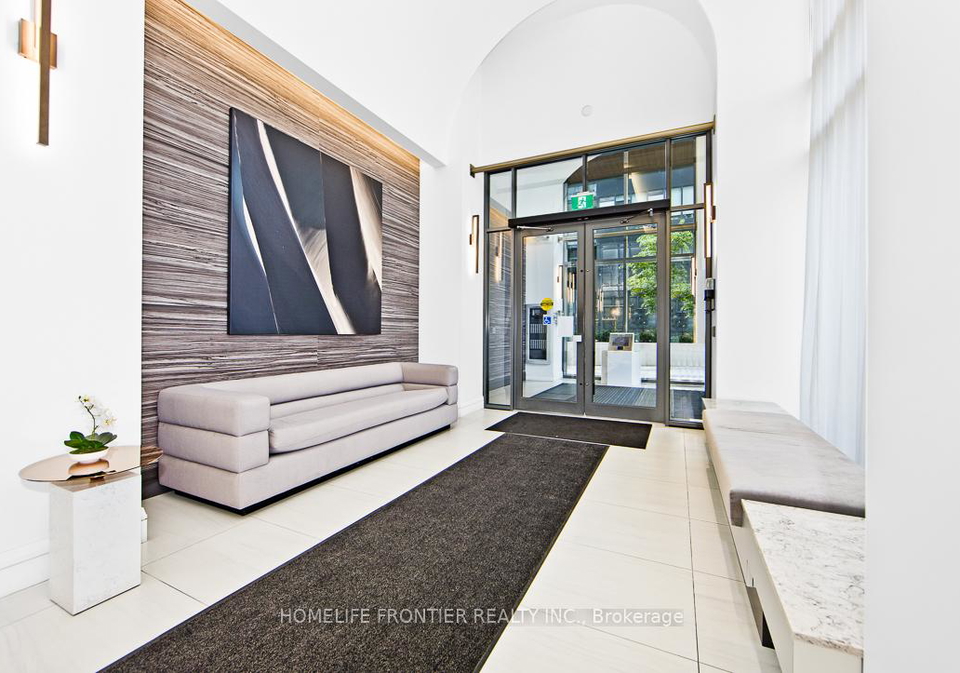 39-roehampton-avenue-toronto-toronto-ontario-c13785462