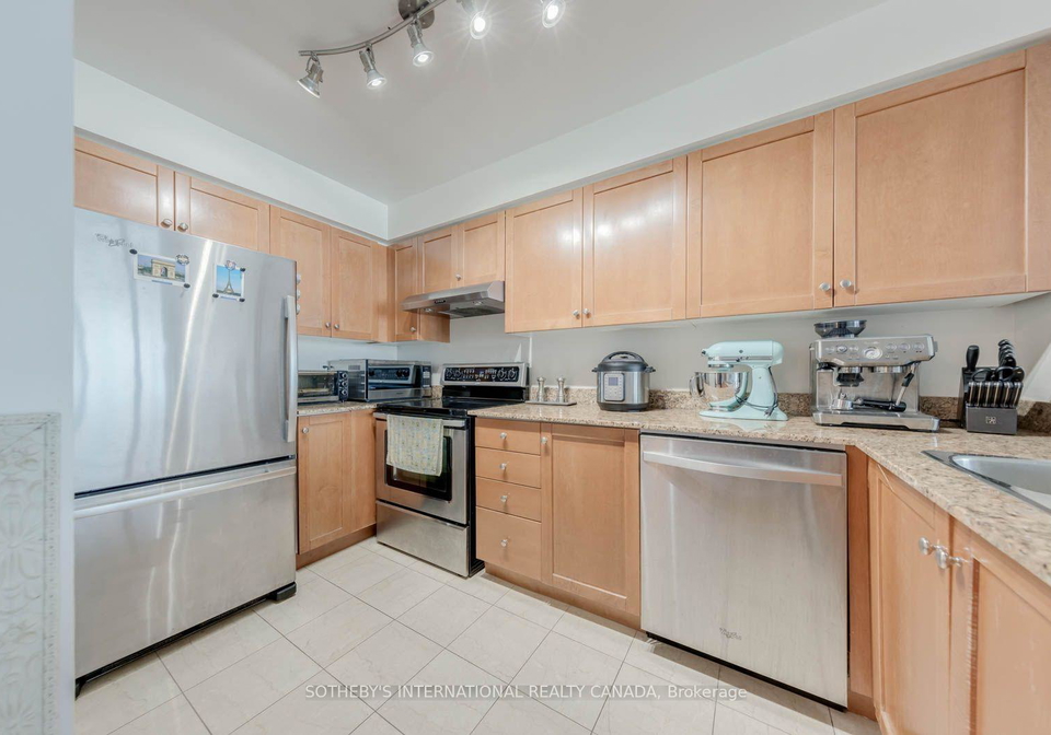 313-richmond-street-e-toronto-toronto-ontario-c13785590