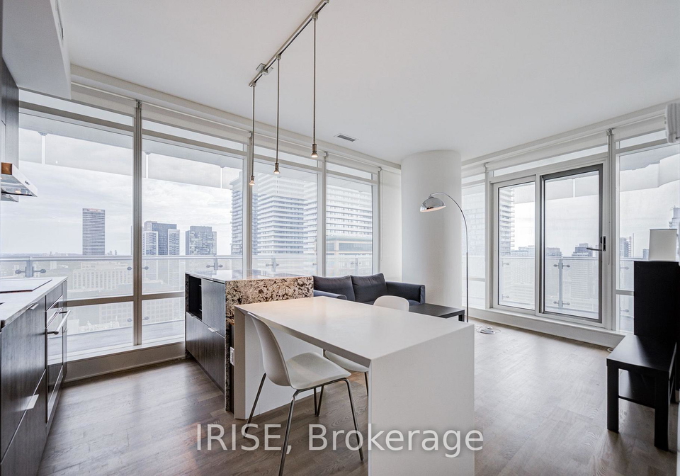 1-bloor-street-e-toronto-toronto-ontario-c13785820