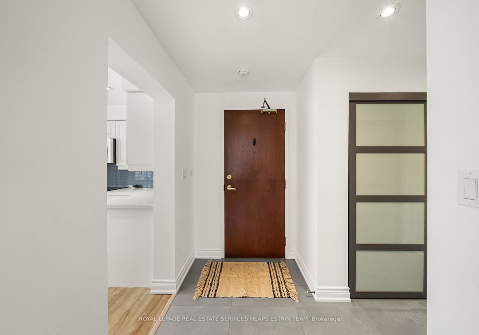 1750-bayview-avenue-toronto-toronto-ontario-c13786124