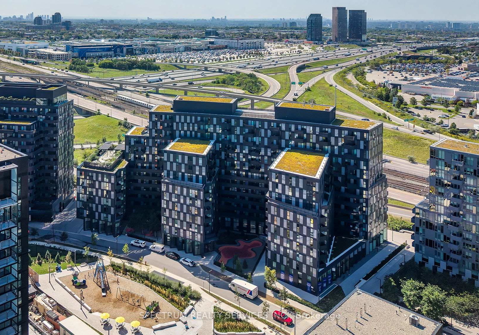 30-tretti-way-toronto-toronto-ontario-c13787358