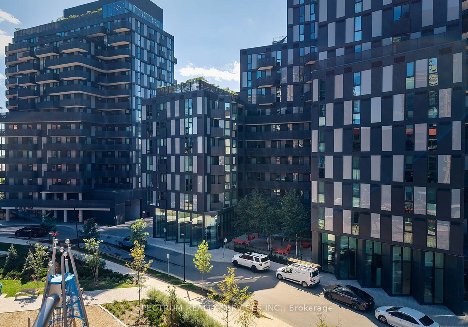 30-tretti-way-toronto-toronto-ontario-c13787358