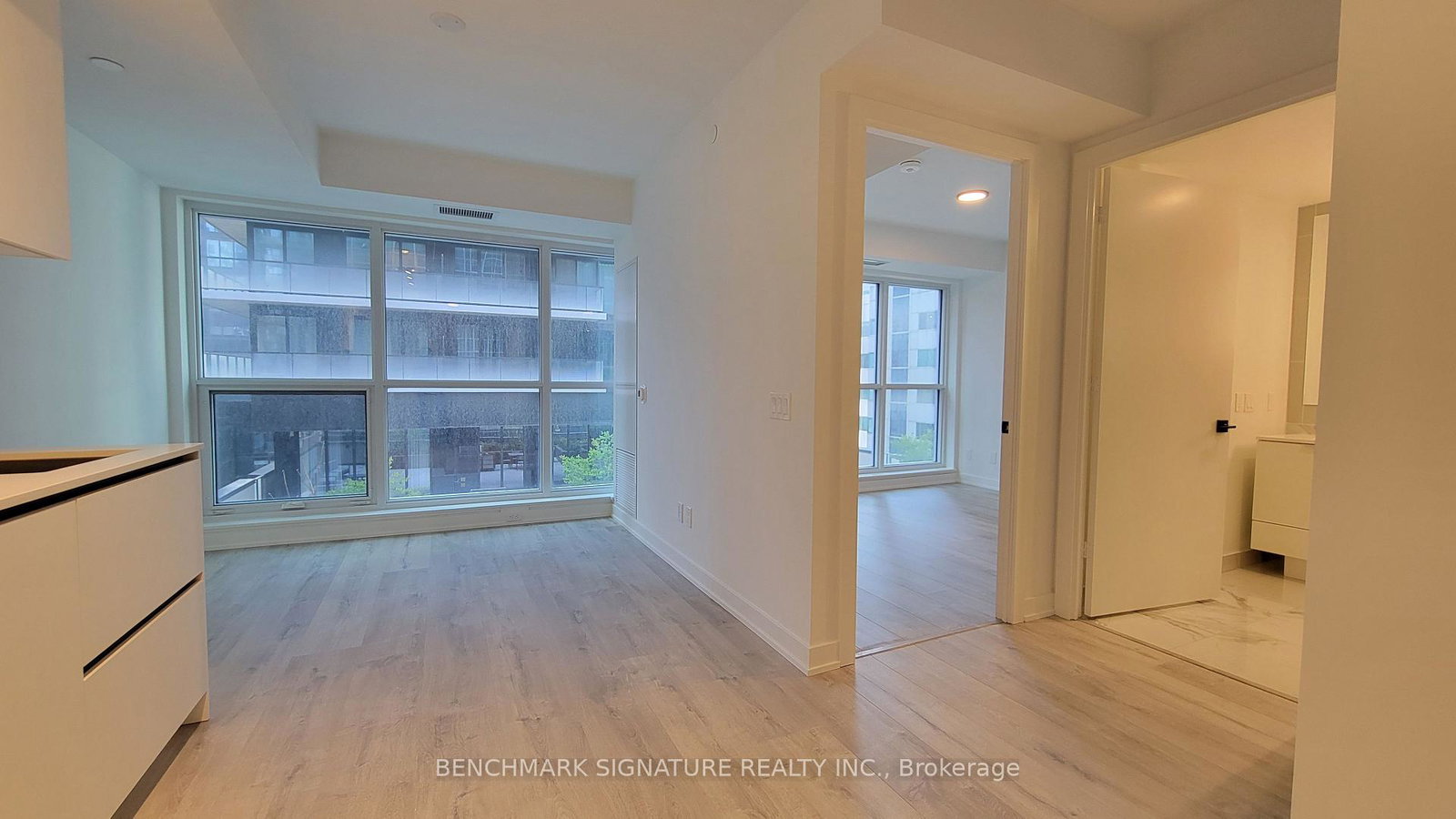 327-king-street-toronto-toronto-ontario-c13787532