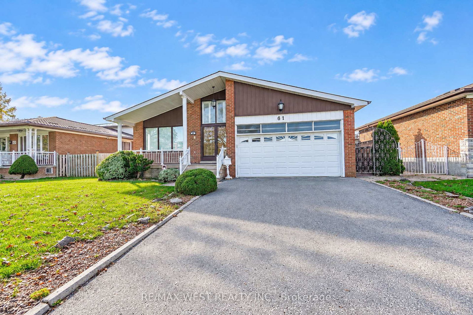 61-bickerton-crescent-toronto-north-york-ontario-c13787582