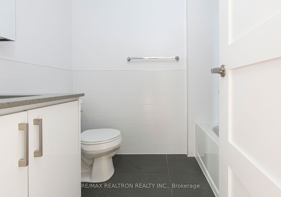 10-shallmar-boulevard-toronto-toronto-ontario-c13787808