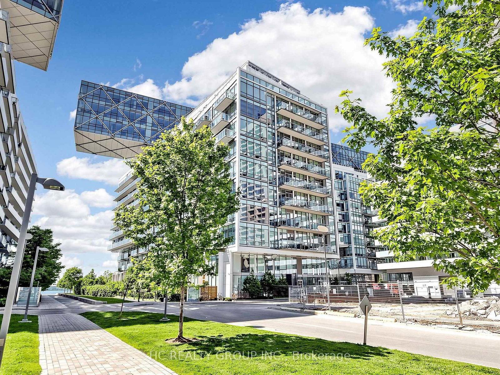 29-queens-quay-e-toronto-toronto-ontario-c13788478