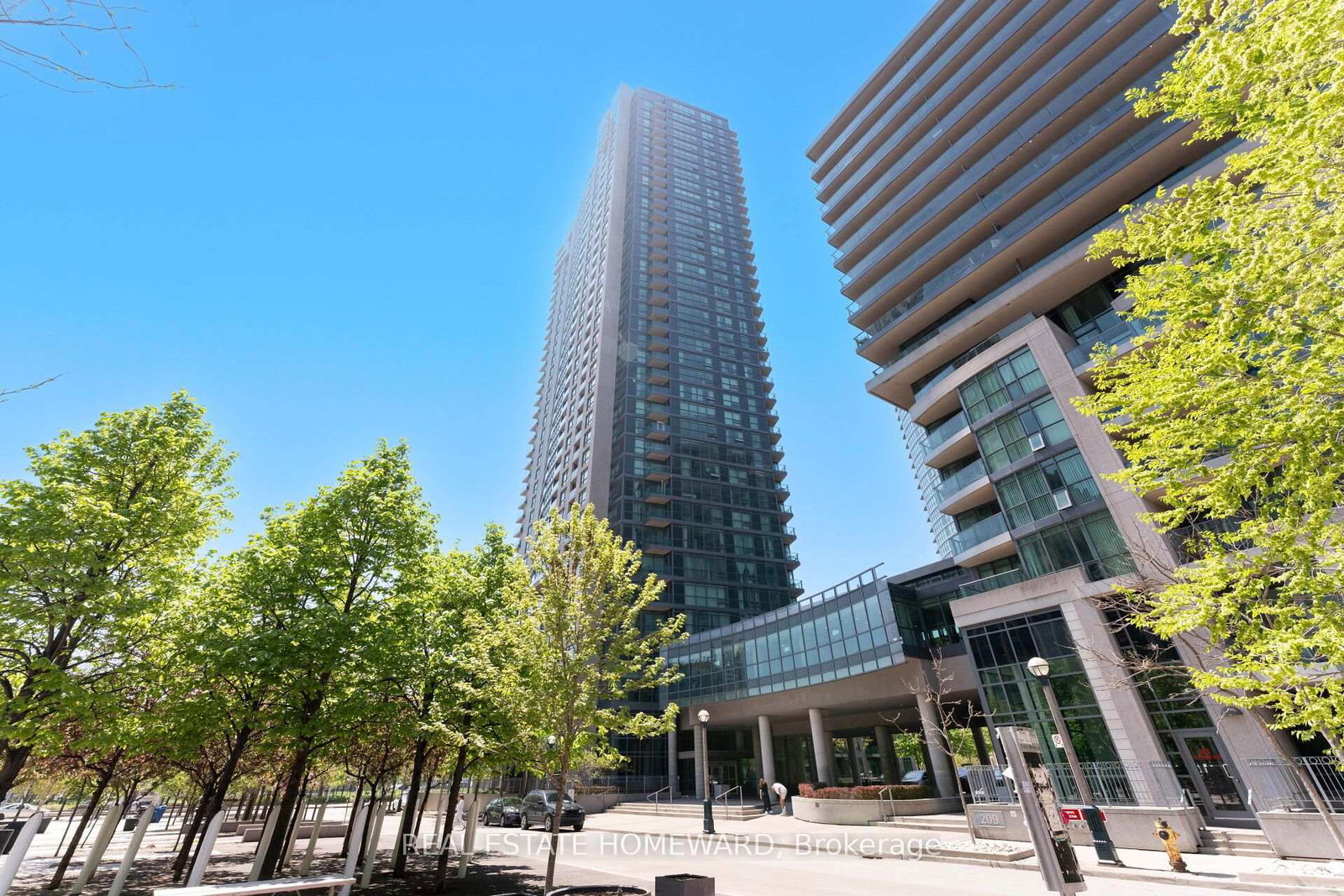 215-fort-york-boulevard-toronto-toronto-ontario-c13788480