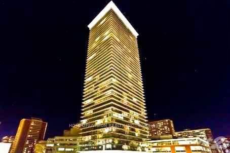 33-charles-street-e-toronto-toronto-ontario-c13789140