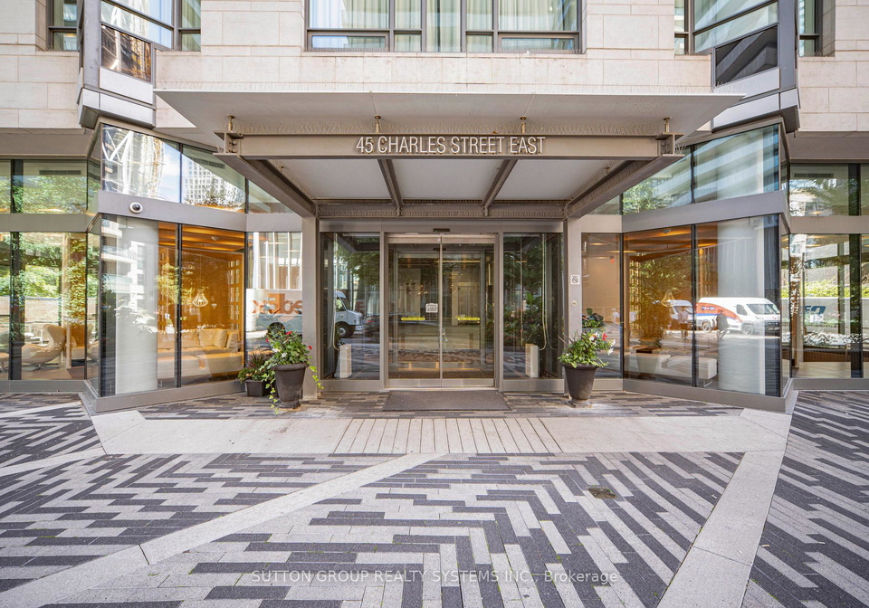 45-charles-street-e-toronto-toronto-ontario-c13789266