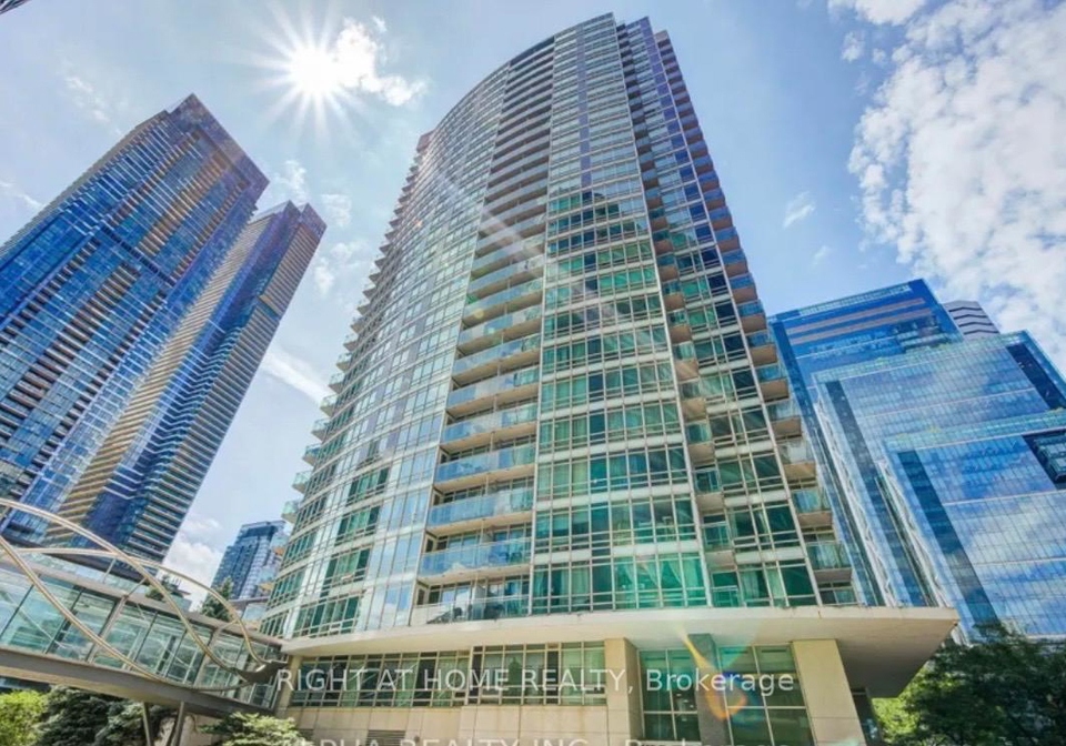381-front-street-w-toronto-toronto-ontario-c13789286
