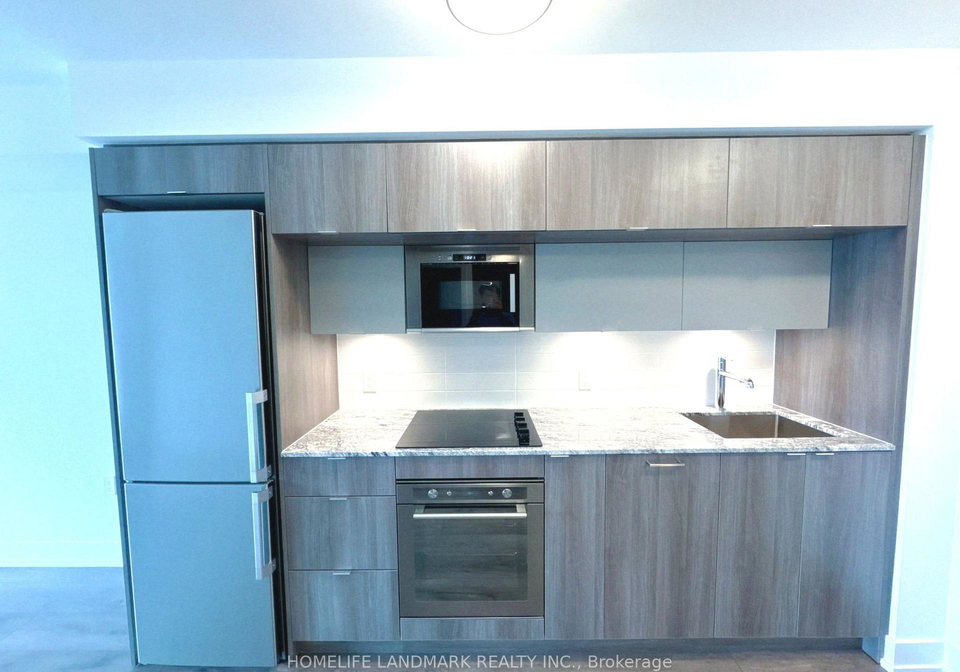 585-bloor-street-e-toronto-toronto-ontario-c13789548