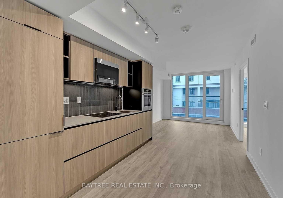2-augusta-avenue-toronto-toronto-ontario-c13789634