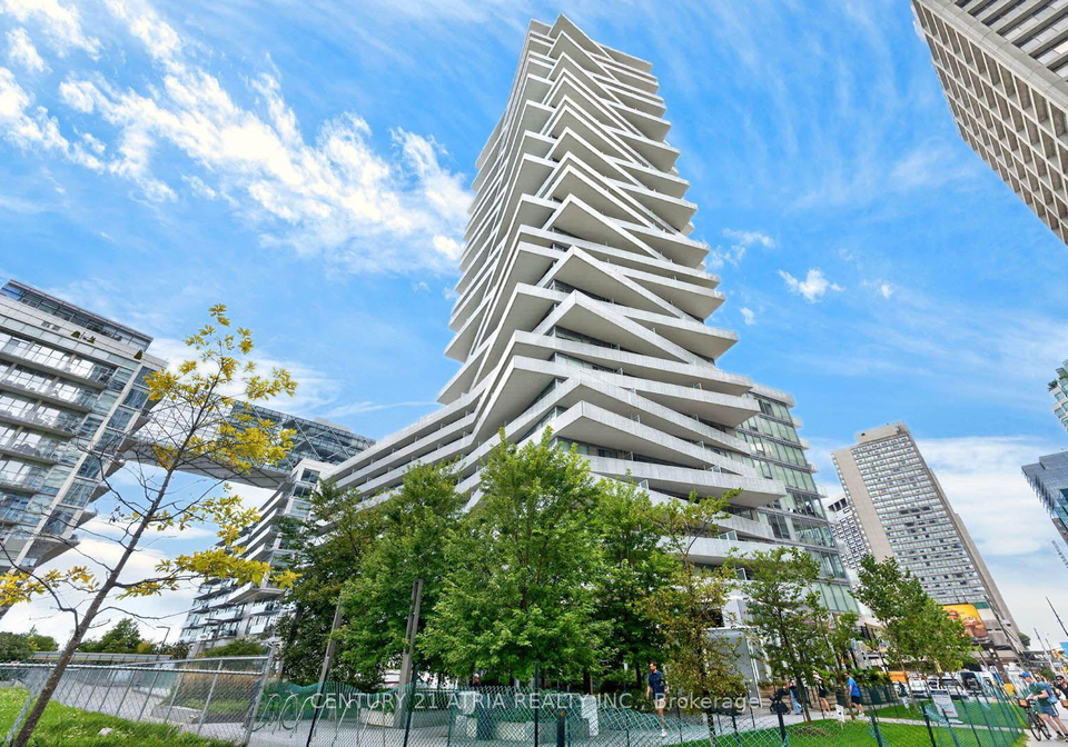 15-queens-quay-e-toronto-toronto-ontario-c13789752