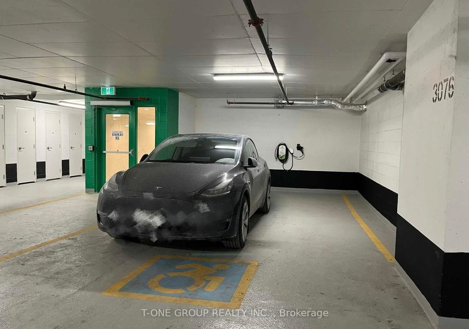 85-mcmahon-drive-toronto-north-york-ontario-c13790112